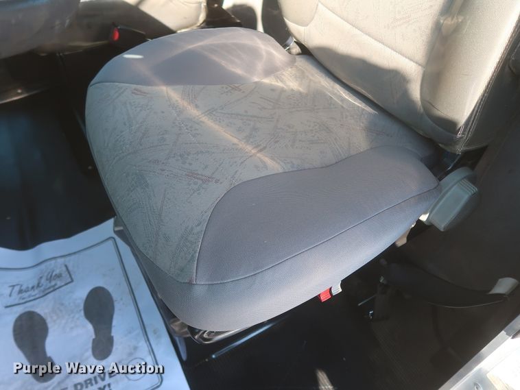 image for item HK9684 2008 Kenworth T300  utility/service truck