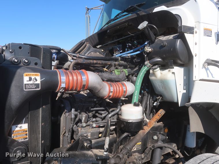 image for item HK9684 2008 Kenworth T300  utility/service truck