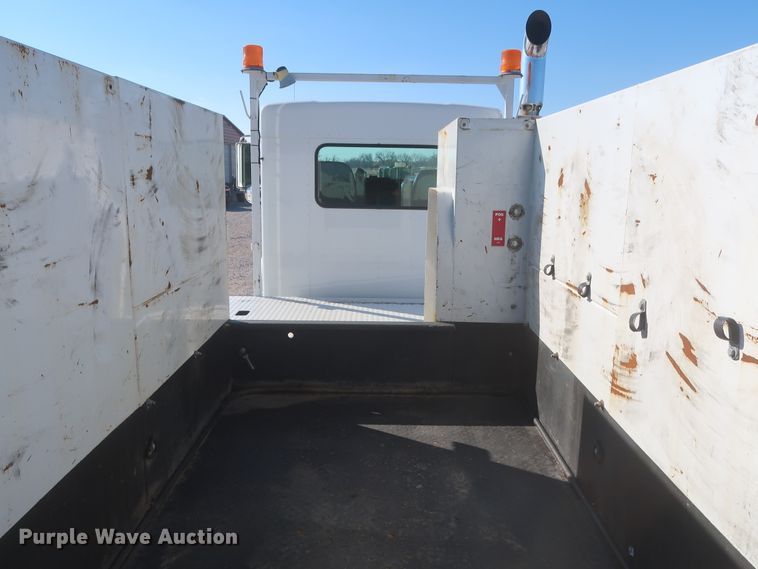 image for item HK9684 2008 Kenworth T300  utility/service truck