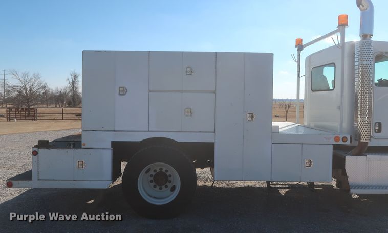 image for item HK9684 2008 Kenworth T300  utility/service truck