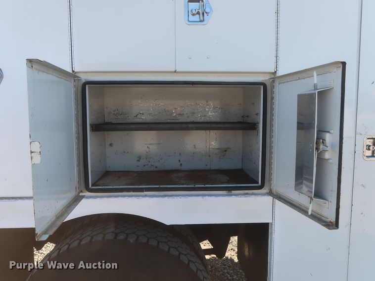 image for item HK9684 2008 Kenworth T300  utility/service truck