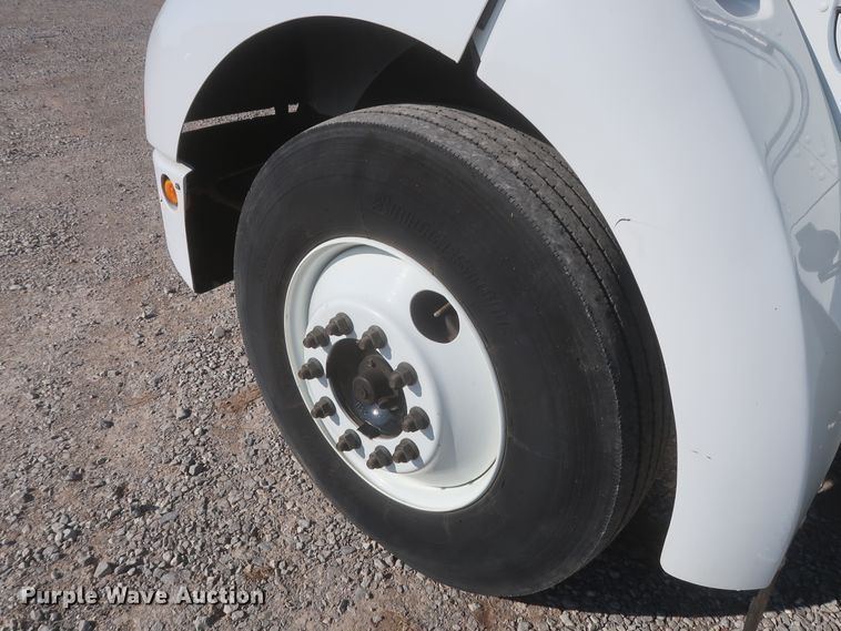 image for item HK9684 2008 Kenworth T300  utility/service truck