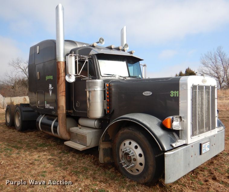 image for item HL9315 1999 Peterbilt 379  semi truck