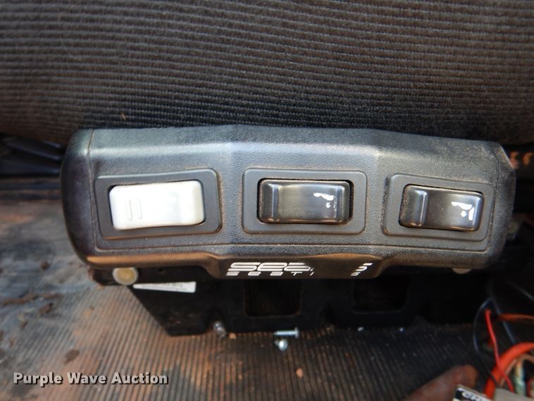 image for item HL9315 1999 Peterbilt 379  semi truck