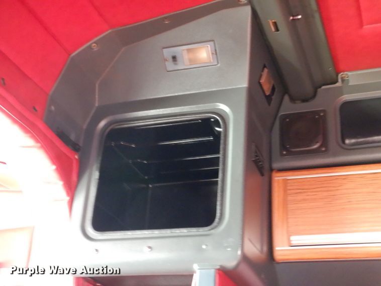 image for item HL9315 1999 Peterbilt 379  semi truck