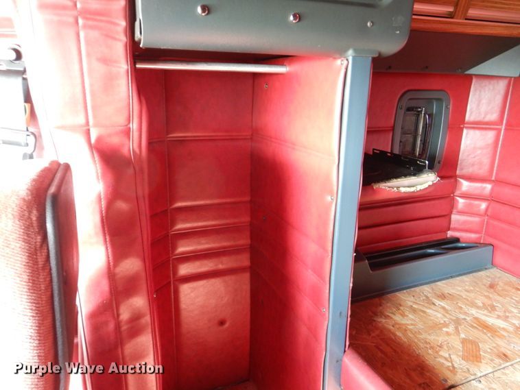 image for item HL9315 1999 Peterbilt 379  semi truck