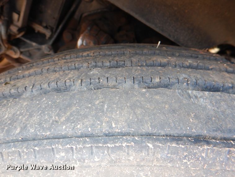 image for item HL9315 1999 Peterbilt 379  semi truck