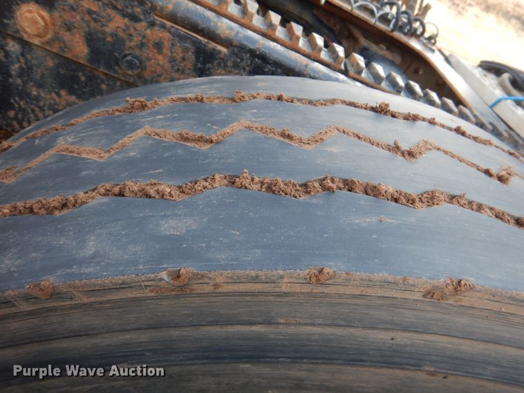 image for item HL9315 1999 Peterbilt 379  semi truck