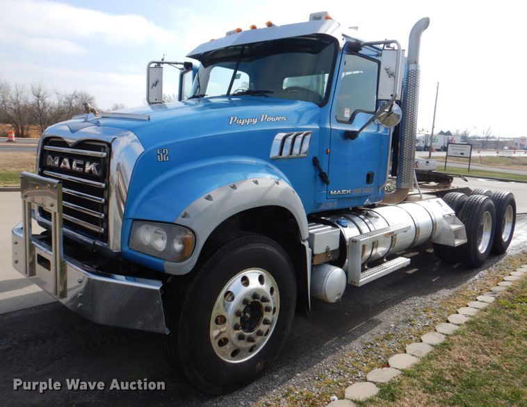 image for item HL9316 2012 Mack  semi truck