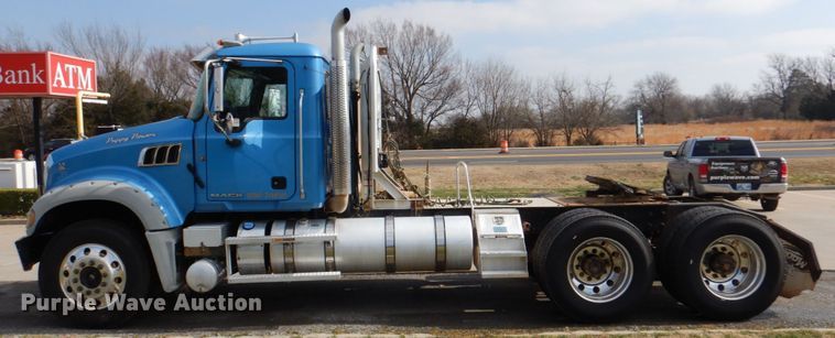 image for item HL9316 2012 Mack  semi truck