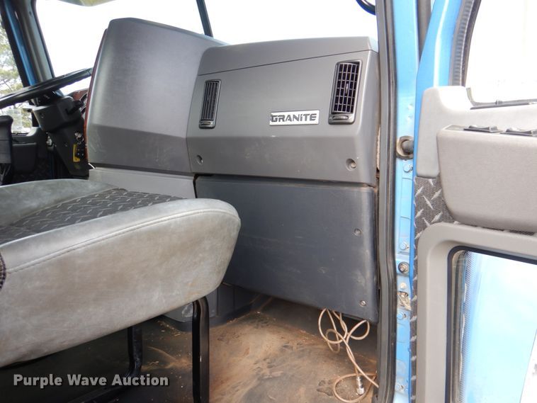 image for item HL9316 2012 Mack  semi truck