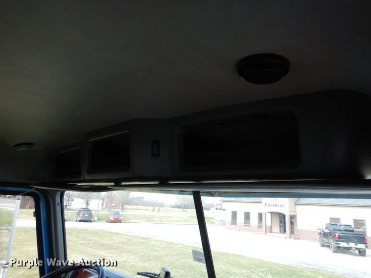 image for item HL9316 2012 Mack  semi truck