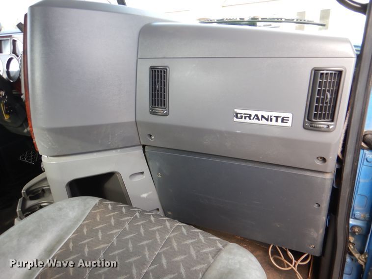 image for item HL9316 2012 Mack  semi truck