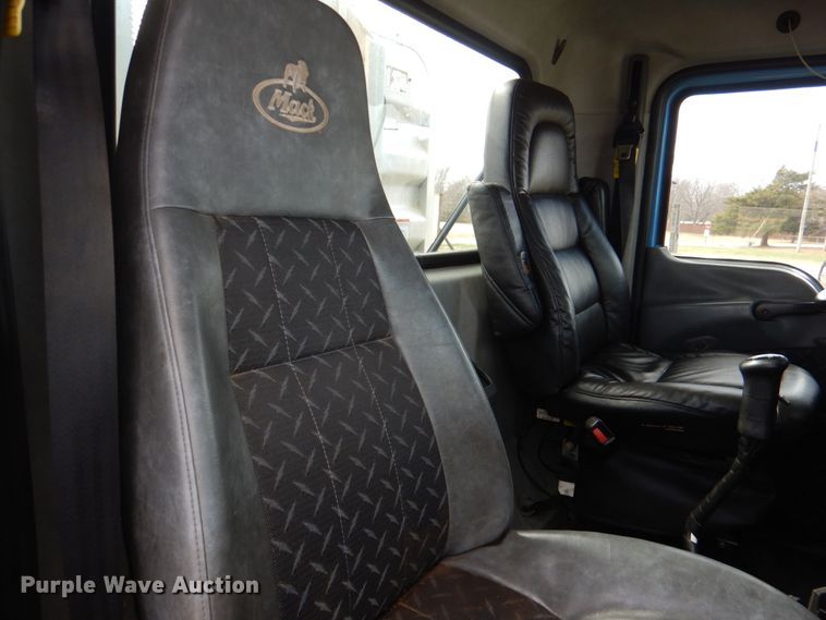 image for item HL9316 2012 Mack  semi truck