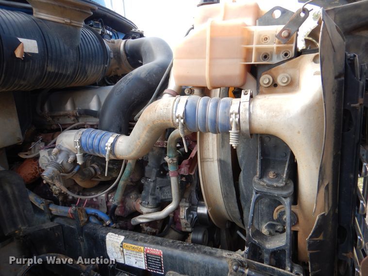 image for item HL9316 2012 Mack  semi truck