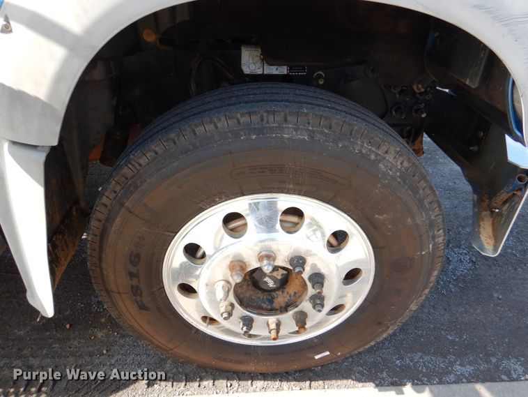 image for item HL9316 2012 Mack  semi truck