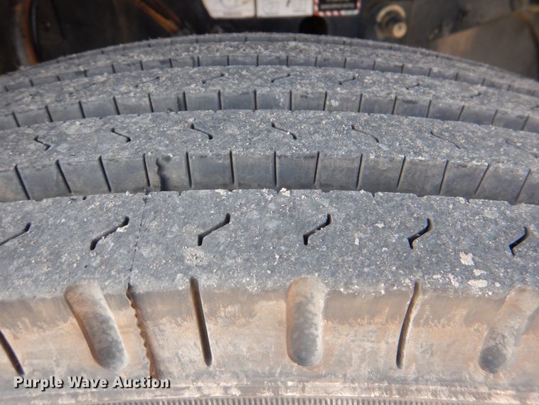 image for item HL9316 2012 Mack  semi truck