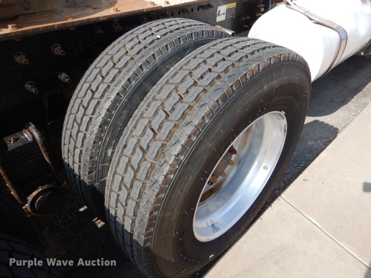 image for item HL9316 2012 Mack  semi truck