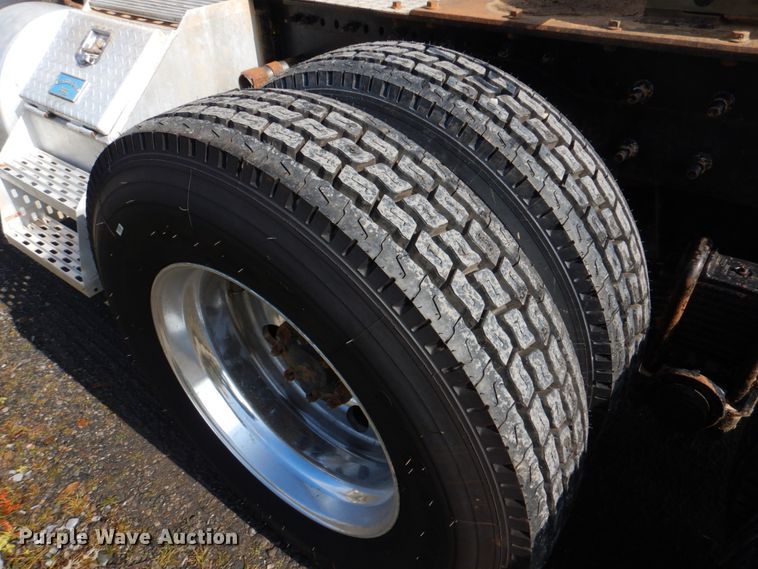 image for item HL9316 2012 Mack  semi truck