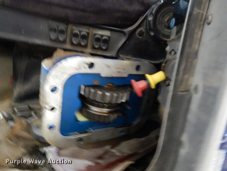 image for item HS9827 1995 Kenworth T600  semi truck