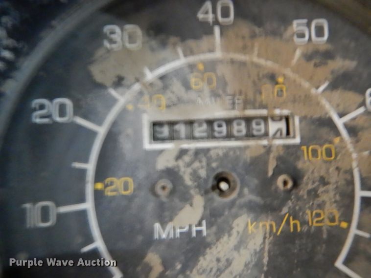 image for item HS9827 1995 Kenworth T600  semi truck