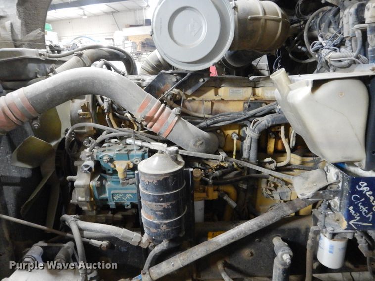 image for item HS9827 1995 Kenworth T600  semi truck