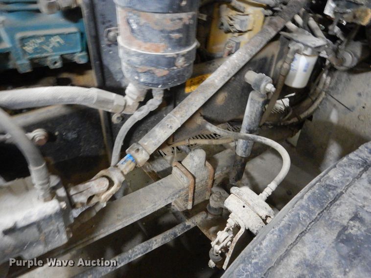 image for item HS9827 1995 Kenworth T600  semi truck