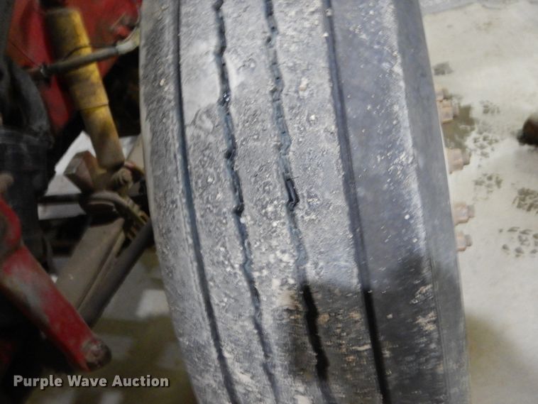 image for item HS9828 2000 Peterbilt 378  semi truck