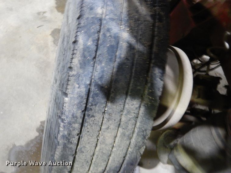 image for item HS9828 2000 Peterbilt 378  semi truck