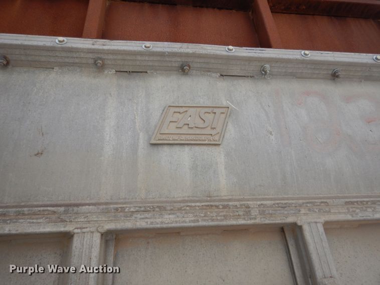 image for item HS9859 1979 East  end dump trailer