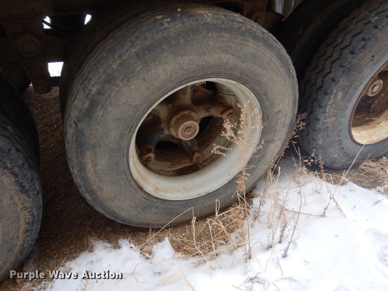 image for item HS9859 1979 East  end dump trailer
