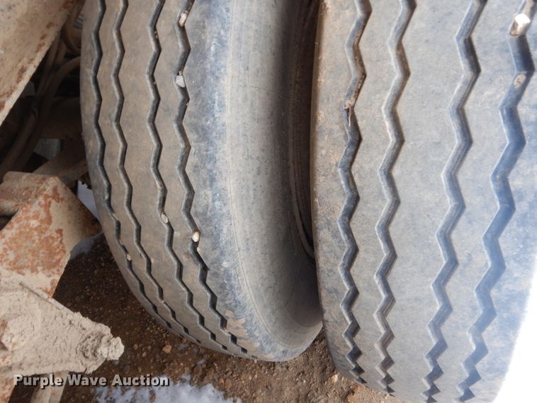 image for item HS9859 1979 East  end dump trailer