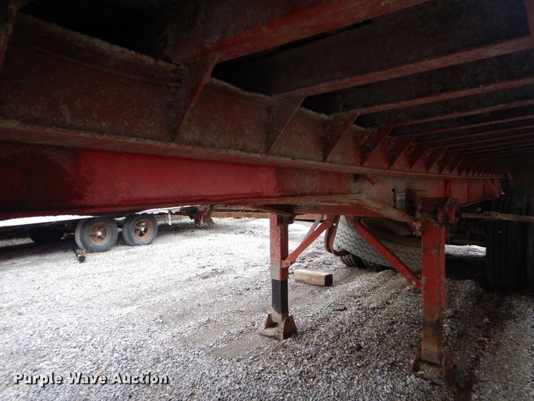 image for item HV9622 1996 Galbreath CFS-26  end dump trailer