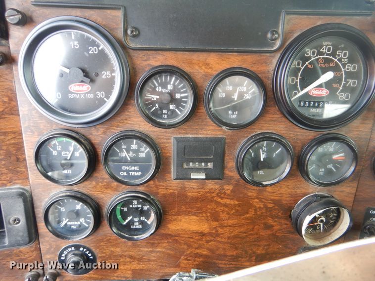 image for item HX9100 1998 Peterbilt 379  semi truck