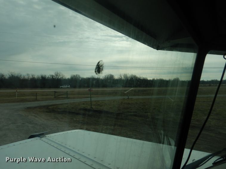 image for item HX9100 1998 Peterbilt 379  semi truck