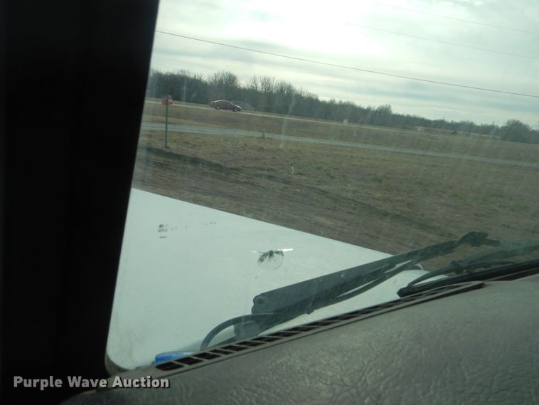 image for item HX9100 1998 Peterbilt 379  semi truck