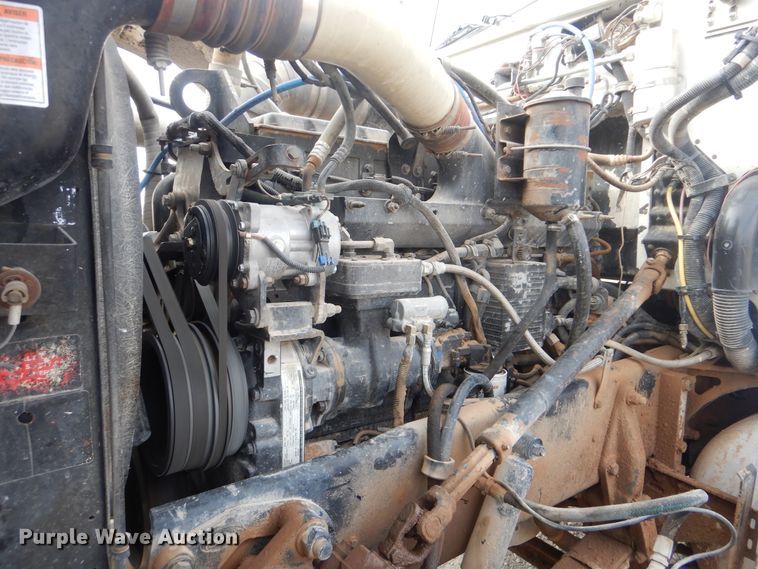 image for item HX9100 1998 Peterbilt 379  semi truck