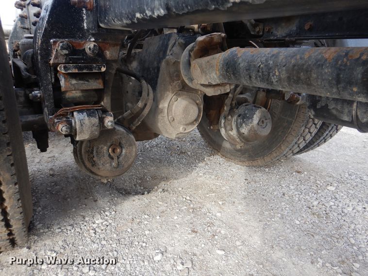 image for item HX9100 1998 Peterbilt 379  semi truck