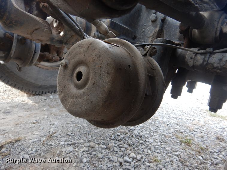 image for item HX9100 1998 Peterbilt 379  semi truck