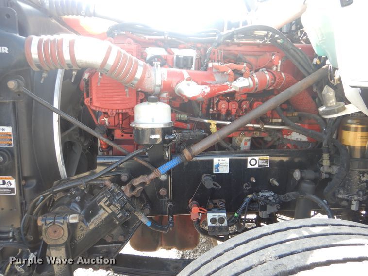 image for item HX9117 2009 Kenworth T800  semi truck