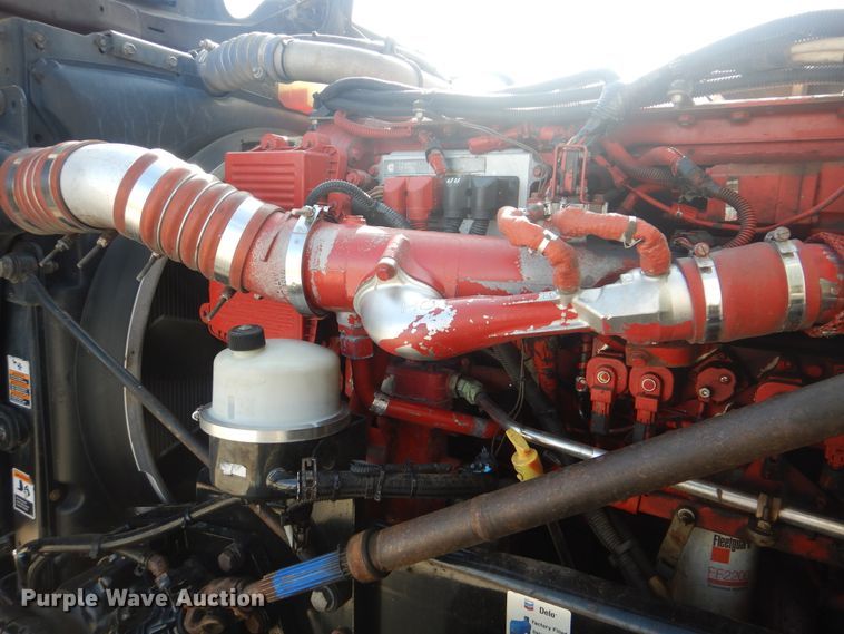 image for item HX9117 2009 Kenworth T800  semi truck