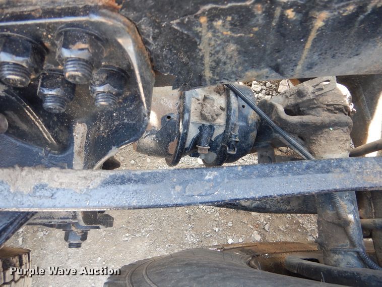 image for item HX9117 2009 Kenworth T800  semi truck