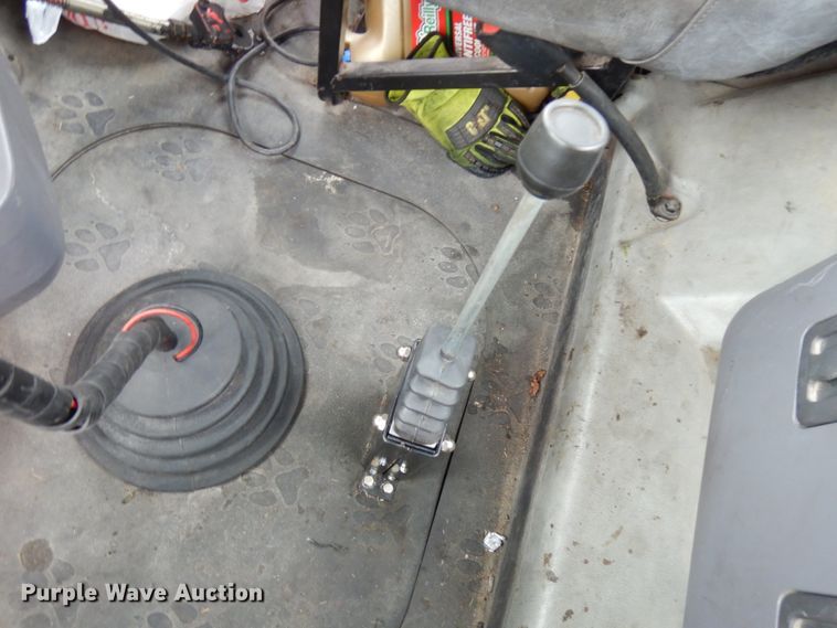 image for item HX9541 2013 Mack CXU613  semi truck