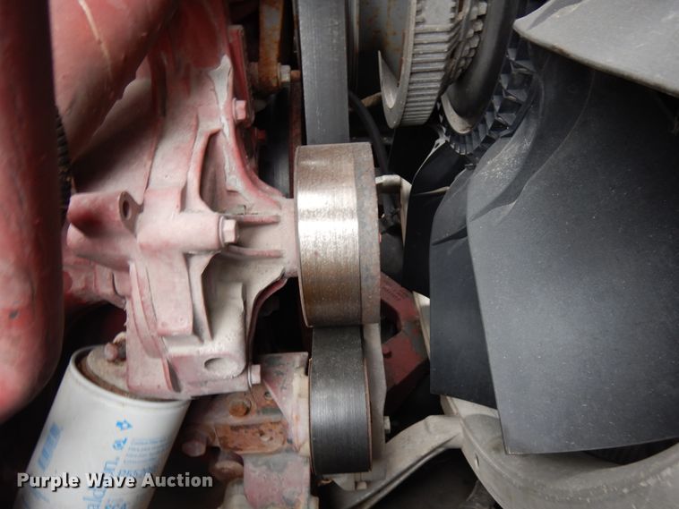 image for item HX9541 2013 Mack CXU613  semi truck