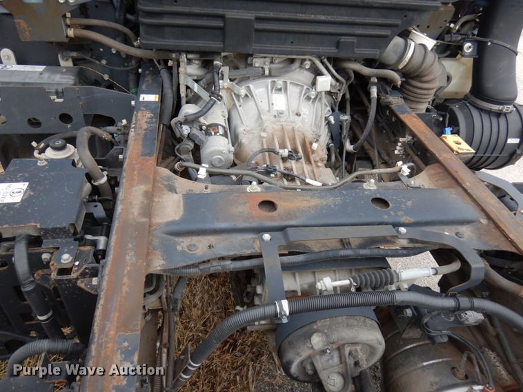 image for item HX9544 2014 Isuzu NQR  truck cab and chassis