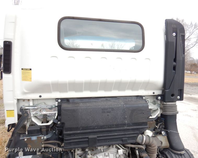 image for item HX9544 2014 Isuzu NQR  truck cab and chassis