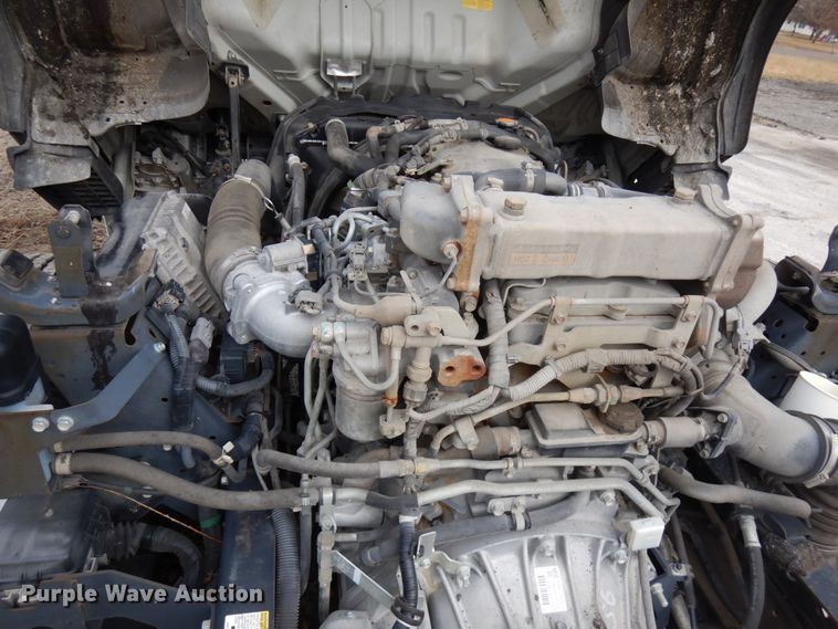 image for item HX9544 2014 Isuzu NQR  truck cab and chassis