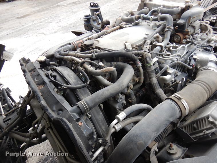 image for item HX9544 2014 Isuzu NQR  truck cab and chassis