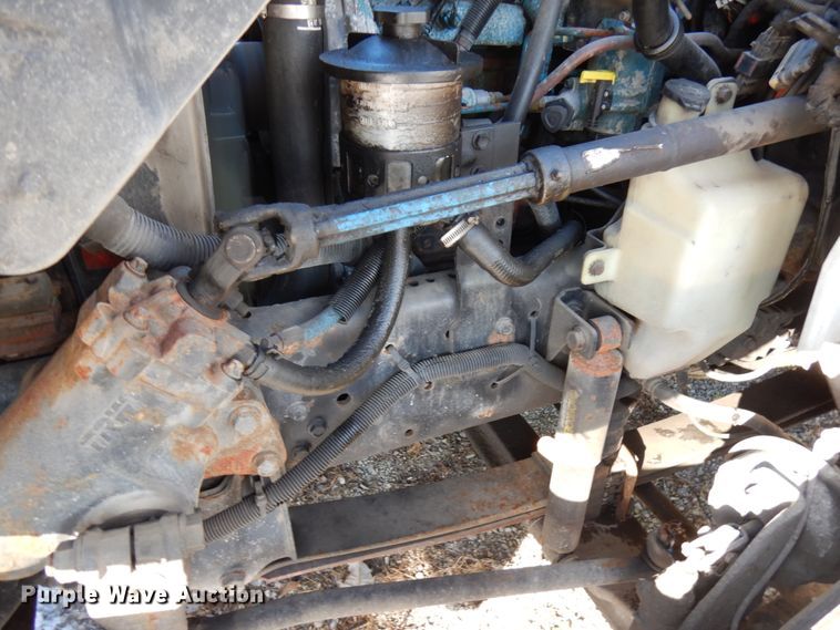 image for item HX9550 2007 International 4300  tank truck