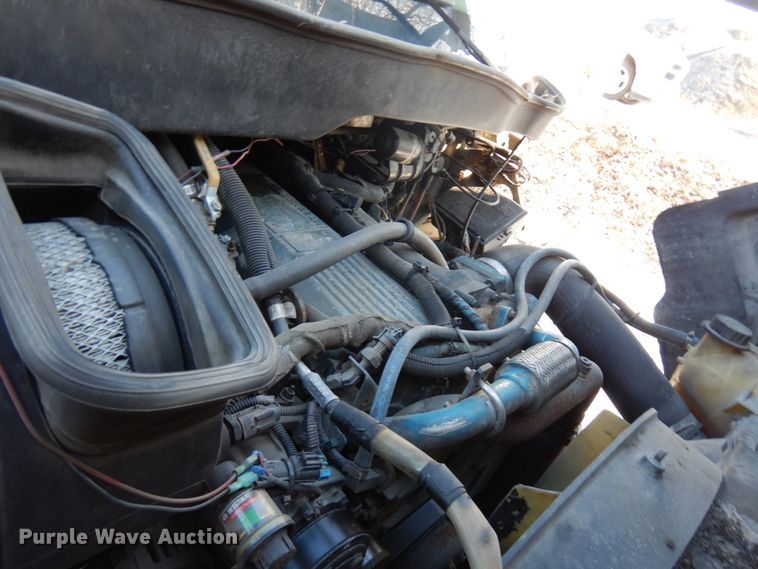 image for item HX9550 2007 International 4300  tank truck